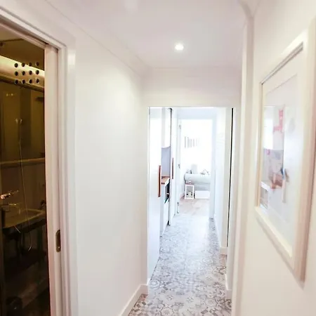 Apartment Alfama - With River View