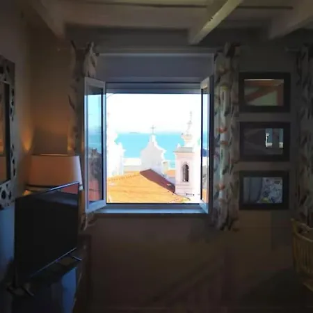 Apartment Alfama - With River View *
