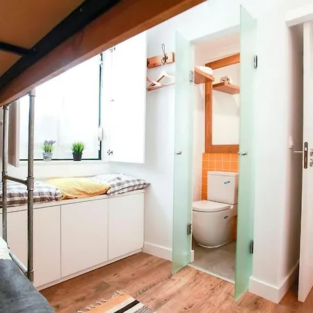Alfama - With River View Apartment *