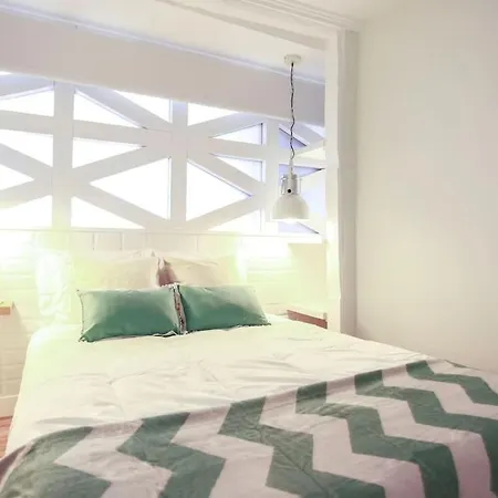 Alfama - With River View Apartment Lisbon